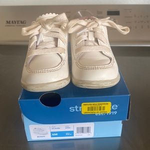 Toddler girl white stride rite sneaker